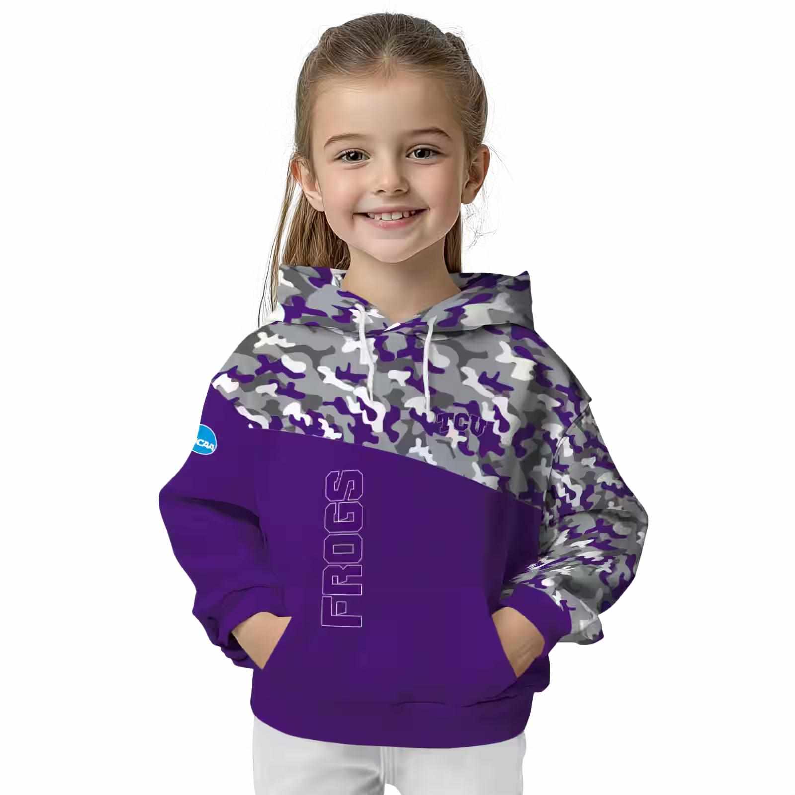 customized tcu horned frogs camo pattern purple hoodie top rated