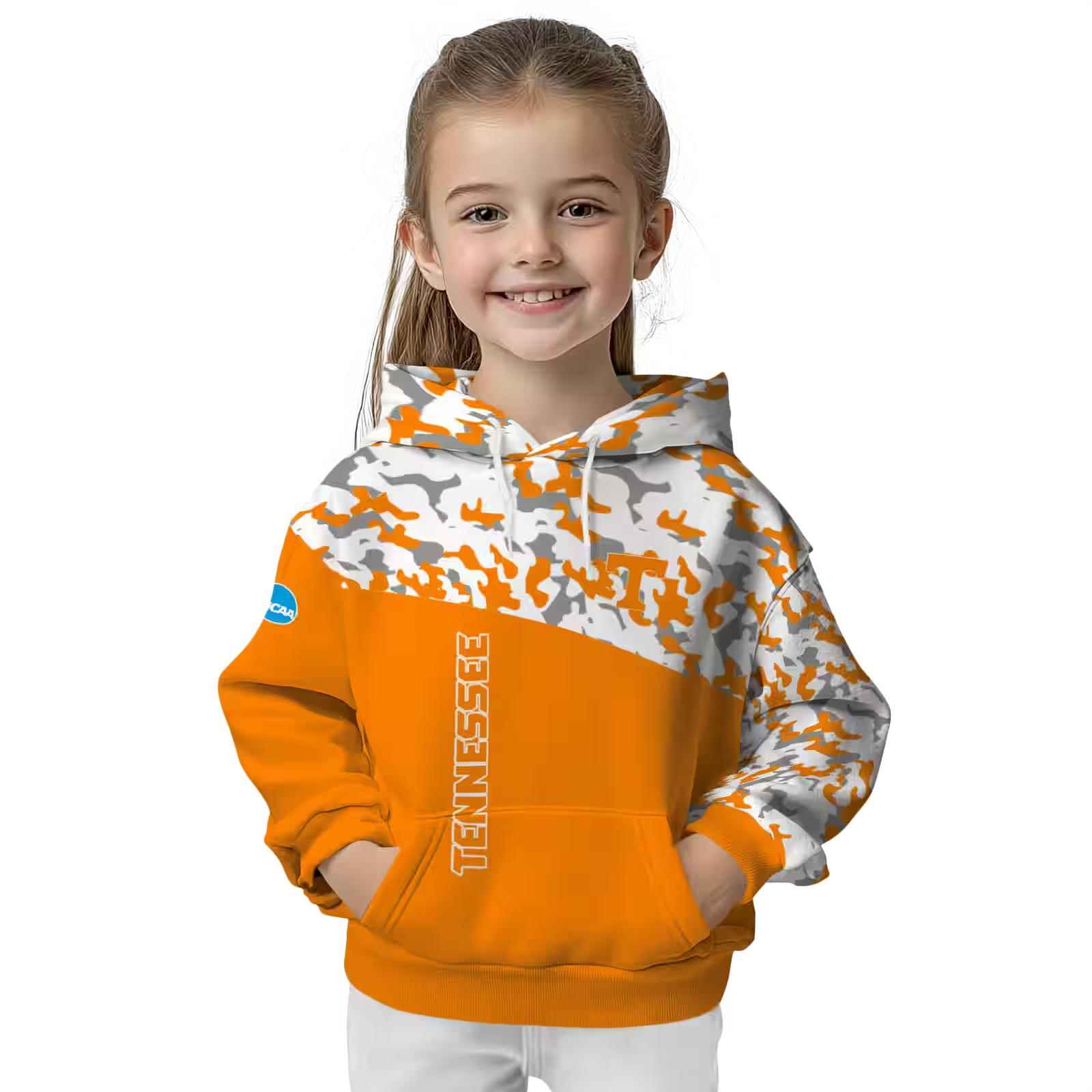 customized tennessee volunteers camo pattern orange hoodie top rated